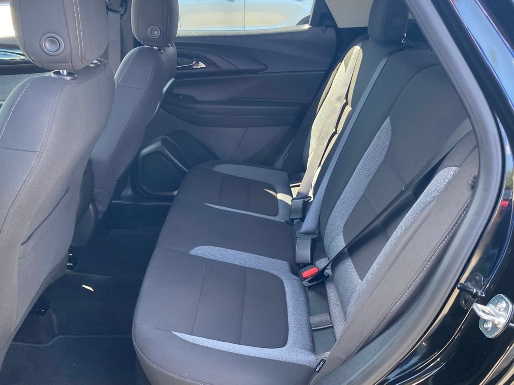 Used 2025 Chevrolet TrailBlazer LT AWD/4WD image 8
