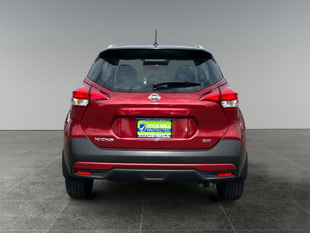 Used 2019 Nissan Kicks SR w/ SR Premium Package image 6