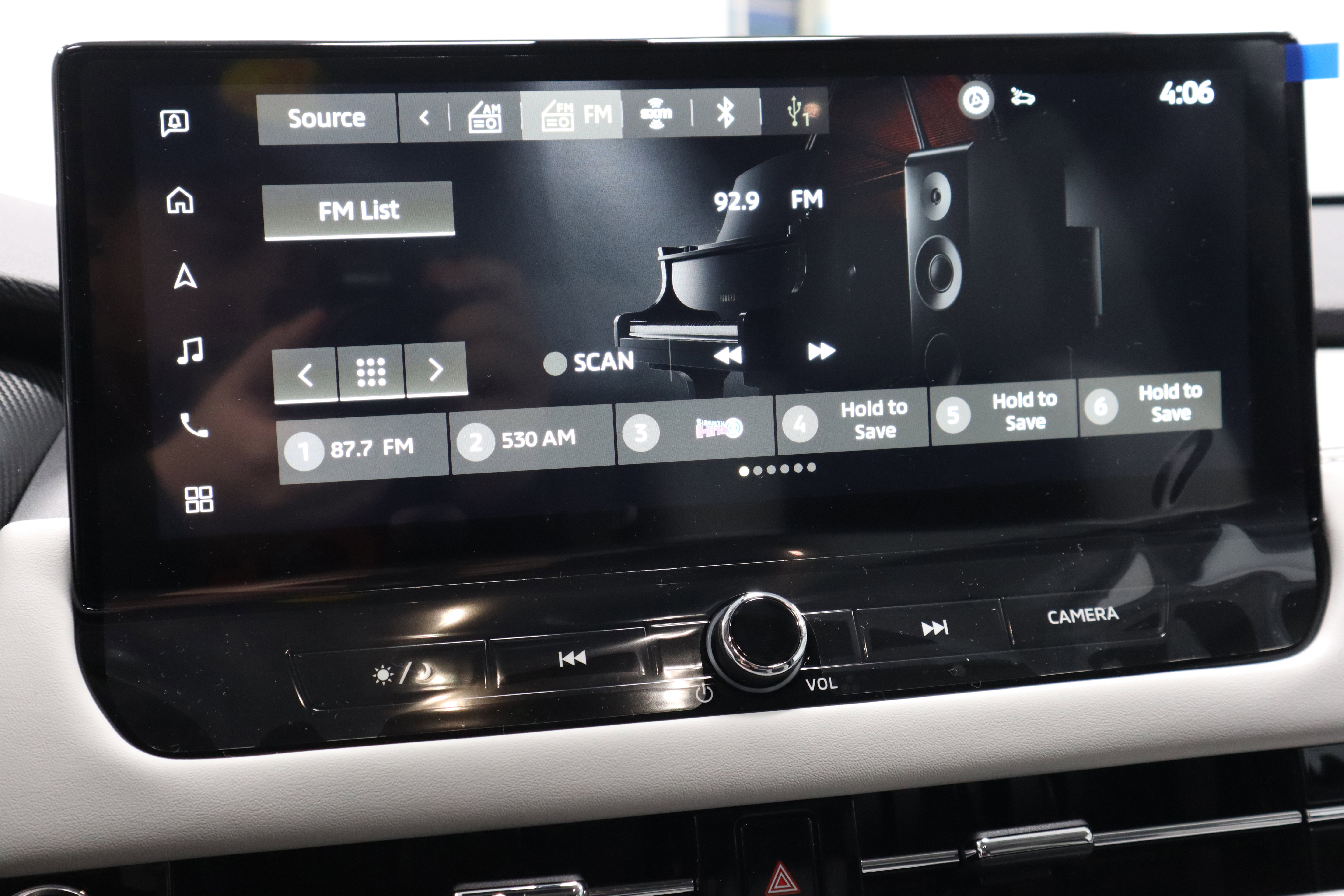 New 2025 Mitsubishi Outlander SE image 24