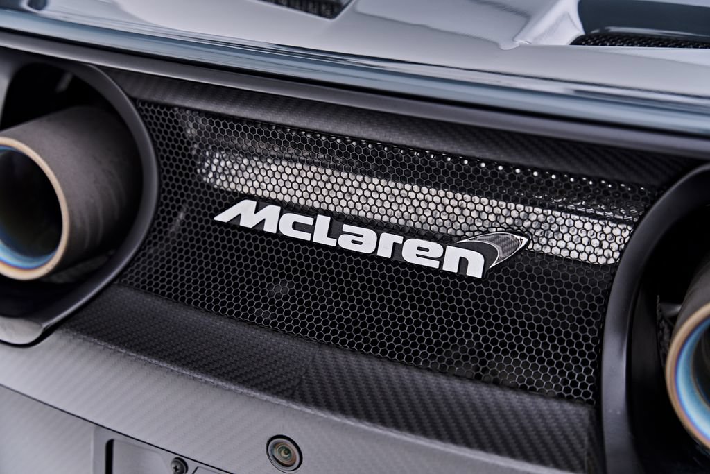 Used 2016 McLaren 675LT Coupe RWD image 46