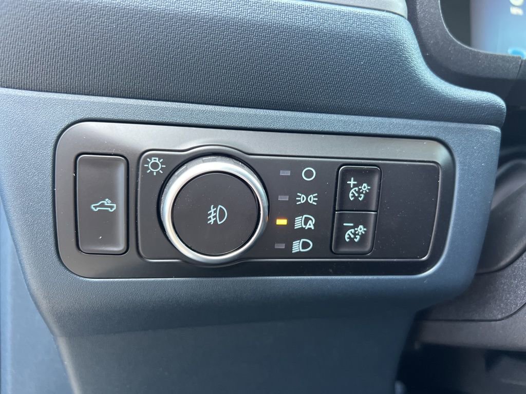 New 2026 Ford Maverick Lobo AWD/4WD image 15