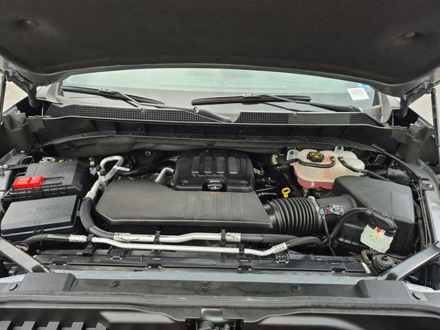 Certified 2024 Chevrolet Silverado 1500 Custom w/ LPO, Dark Essentials Package AWD/4WD image 20
