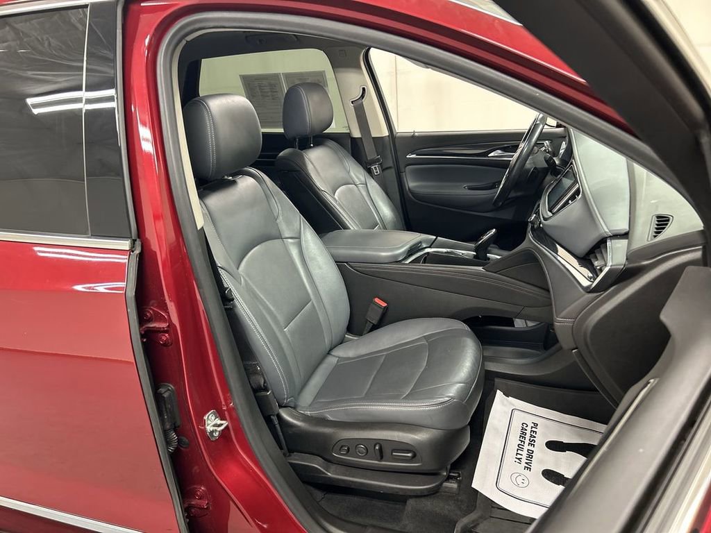 Used 2021 Buick Enclave Premium w/ Sun and Sites Package AWD/4WD image 24