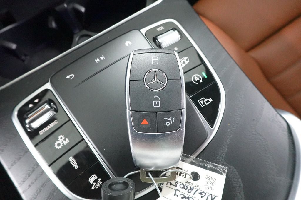 Used 2022 Mercedes-Benz GLC 43 AMG 4MATIC image 24