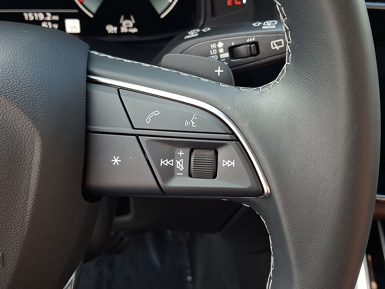 Used 2025 Audi Q7 3.0T Premium Plus image 23