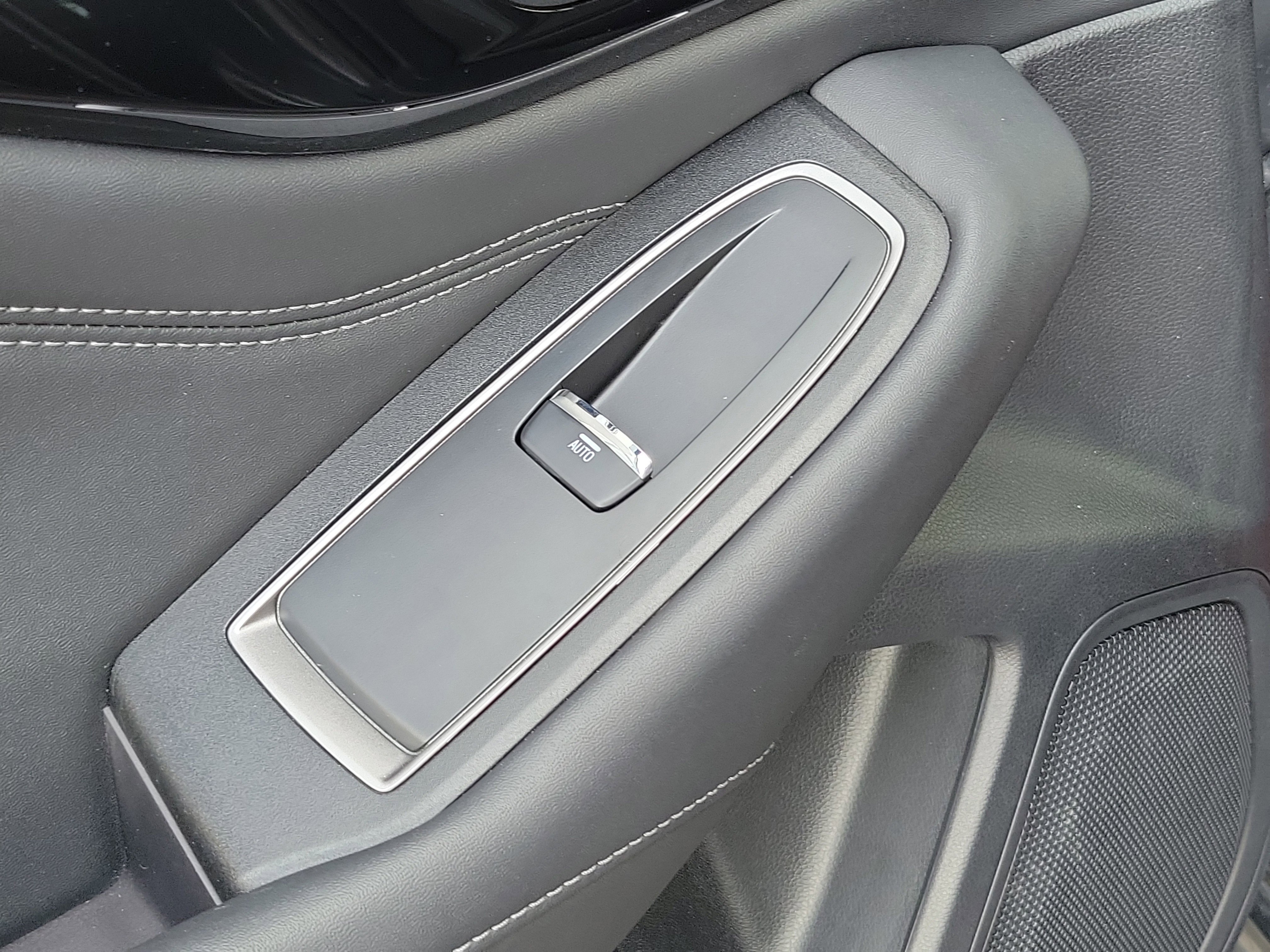 Used 2023 Subaru Outback Touring XT image 17