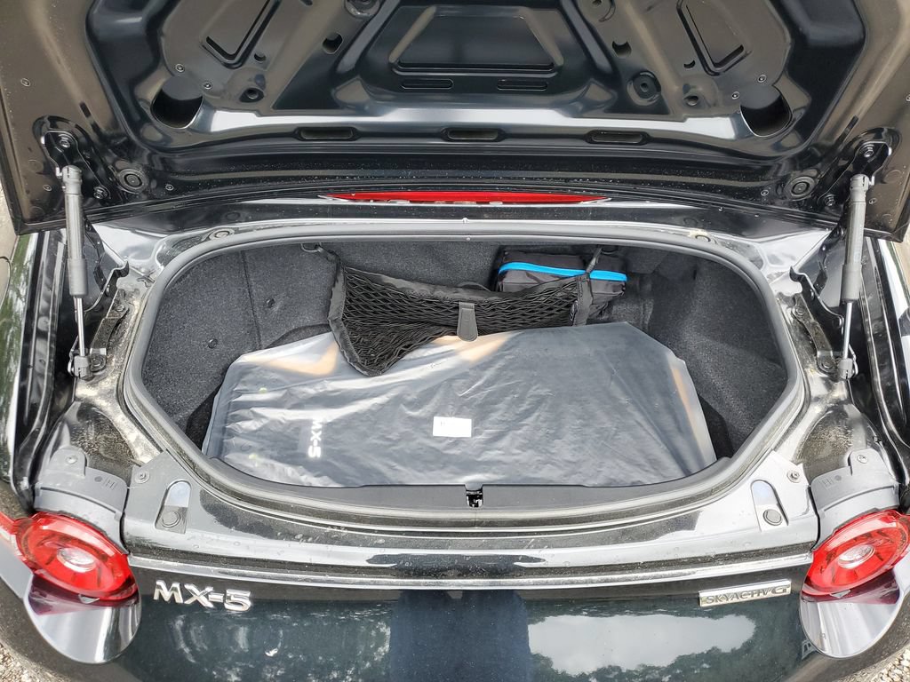 New 2026 MAZDA MX-5 Miata Sport w/ Appearance Package RWD image 8