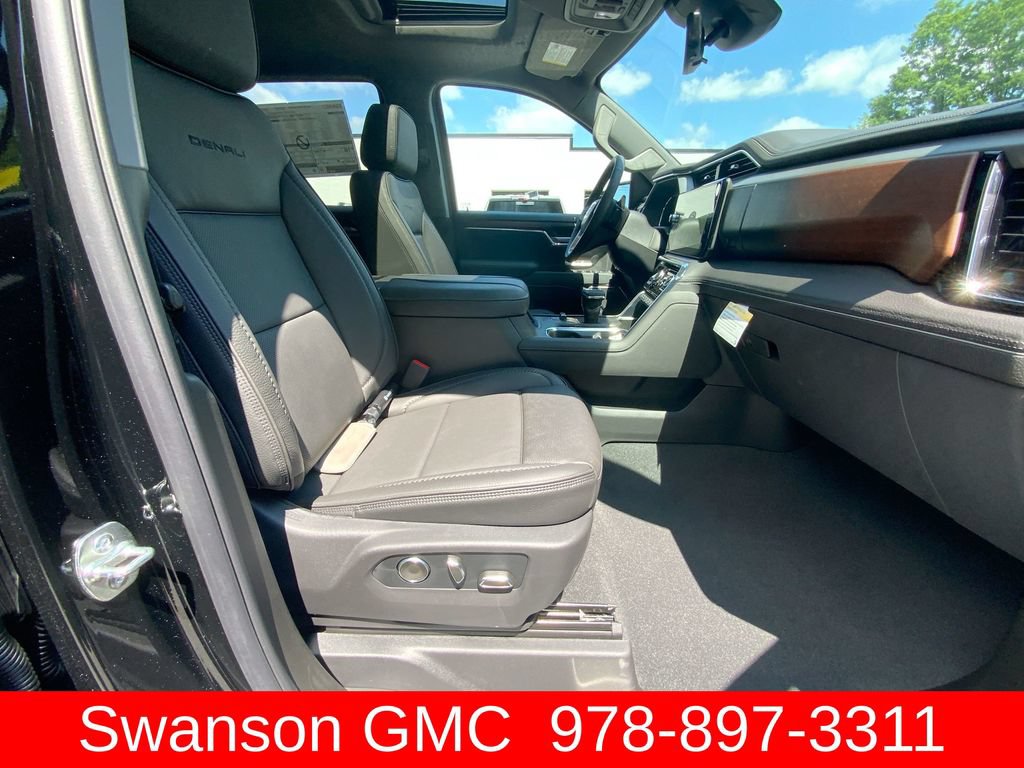 New 2026 GMC Sierra 1500 Denali w/ Denali Reserve Package AWD/4WD image 28