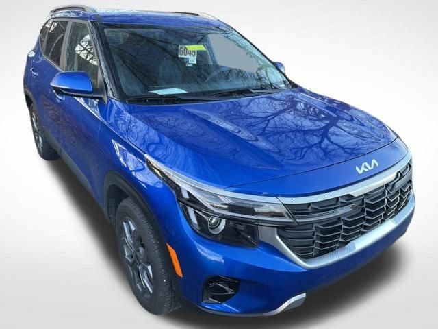 Used 2024 Kia Seltos S image 1