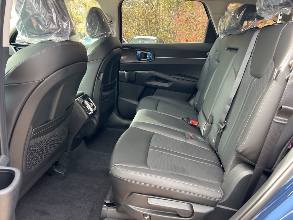 New 2026 Kia Sorento S w/ S Panoramic Sunroof Package image 12