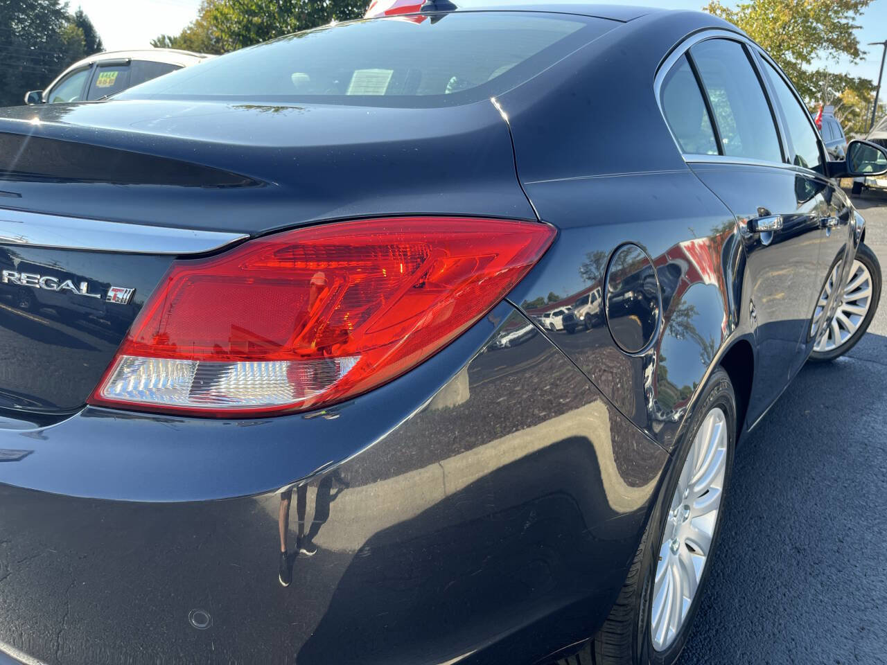 Used 2013 Buick Regal Premium image 10