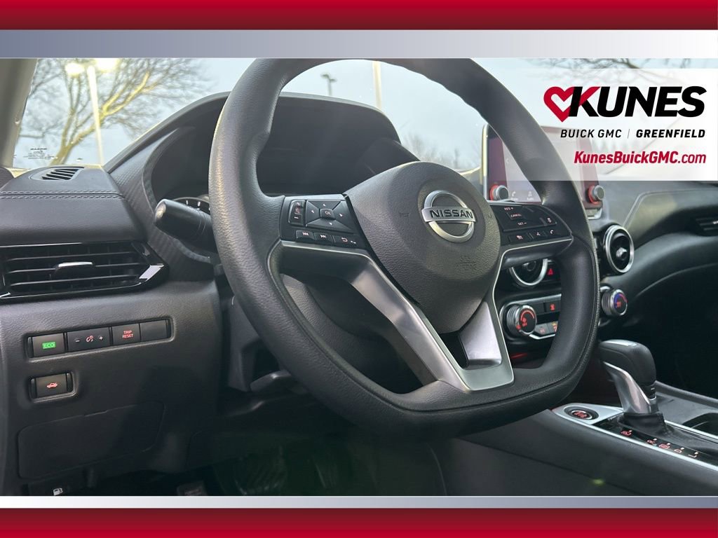 Used 2023 Nissan Sentra SV image 16