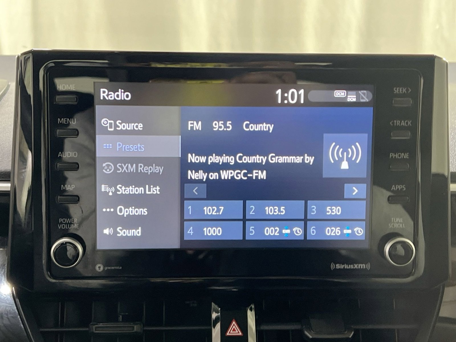 Used 2022 Toyota Corolla LE image 16