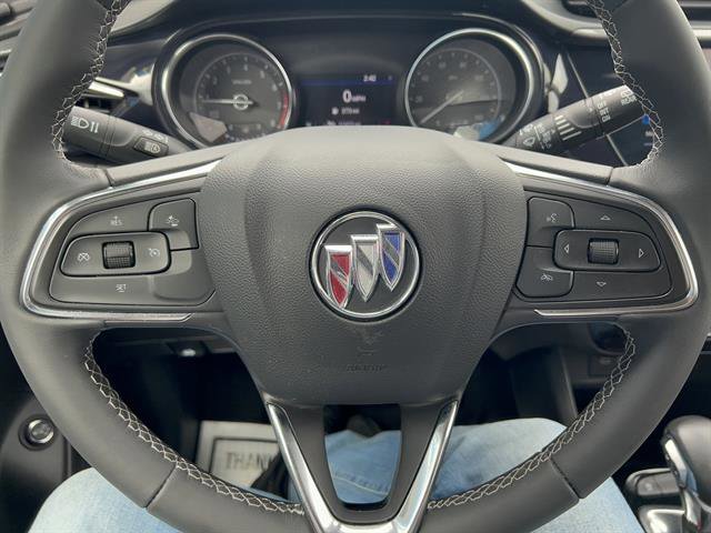 Used 2023 Buick Encore GX Select w/ Sport Touring Package FWD image 14