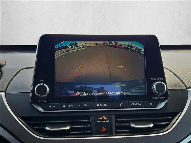 Used 2024 Nissan Altima 2.5 SR image 14