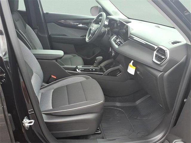 New 2026 Chevrolet TrailBlazer LT w/ Driver Confidence Package image 20