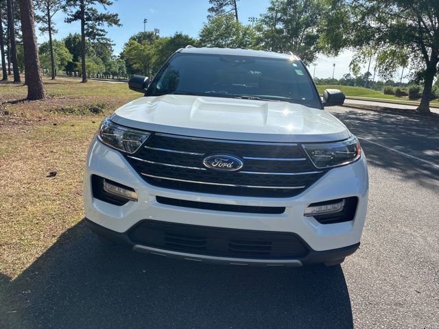 Used 2023 Ford Explorer XLT w/ Equipment Group 202A RWD image 8