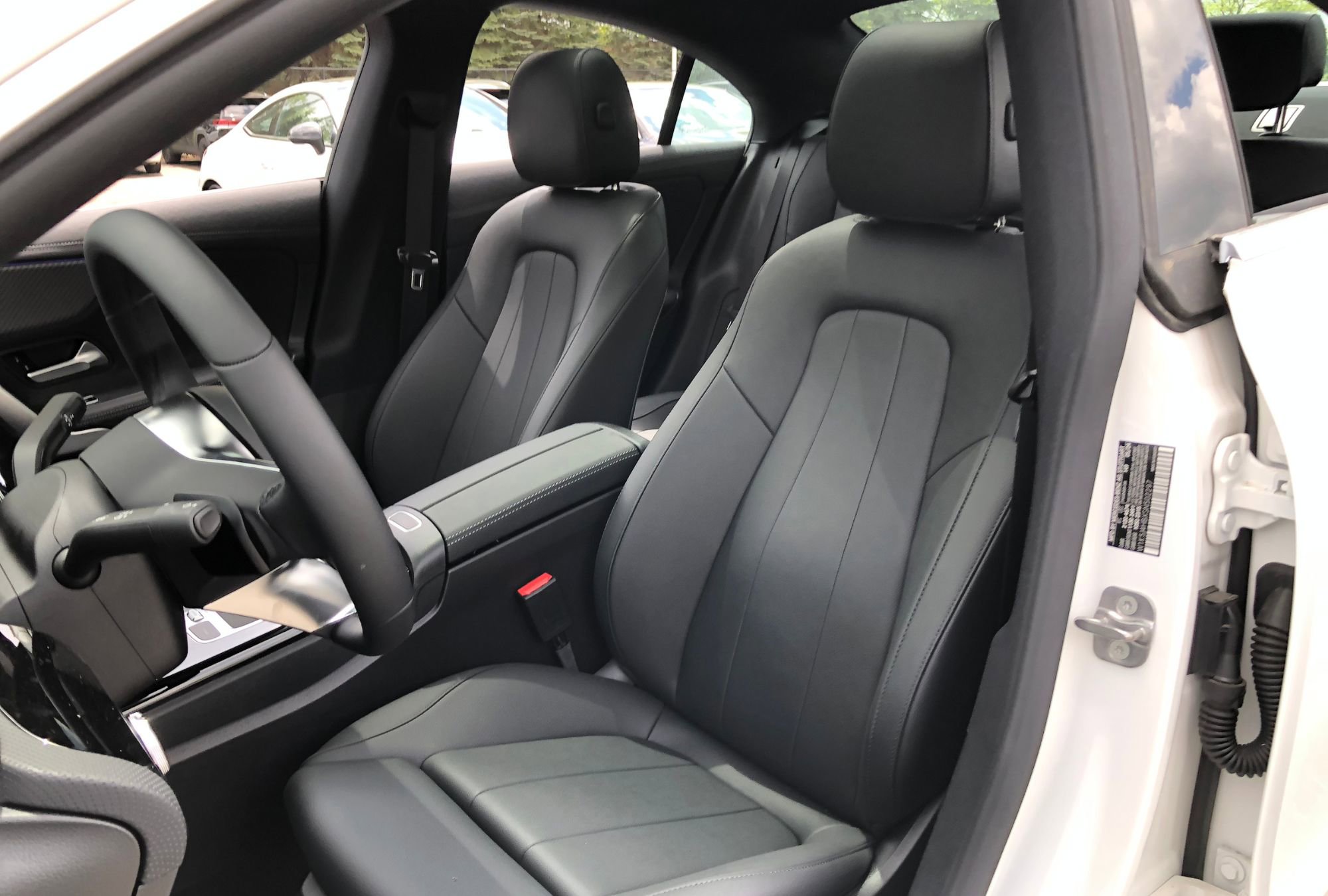 New 2025 Mercedes-Benz CLA 250 4MATIC image 30