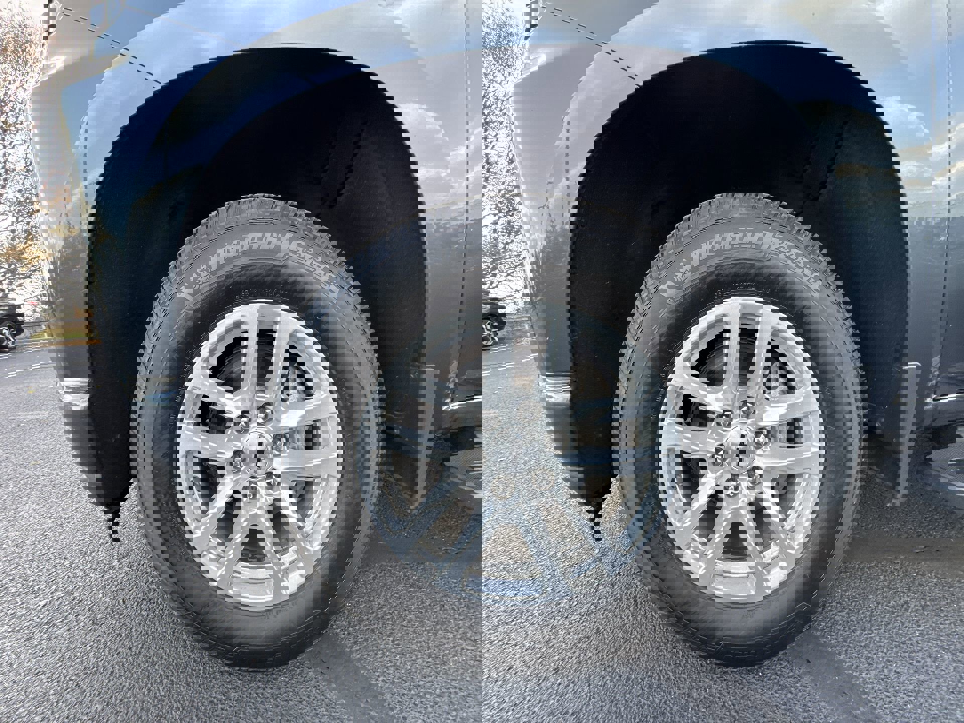 Used 2019 Chevrolet Silverado 1500 RST image 10