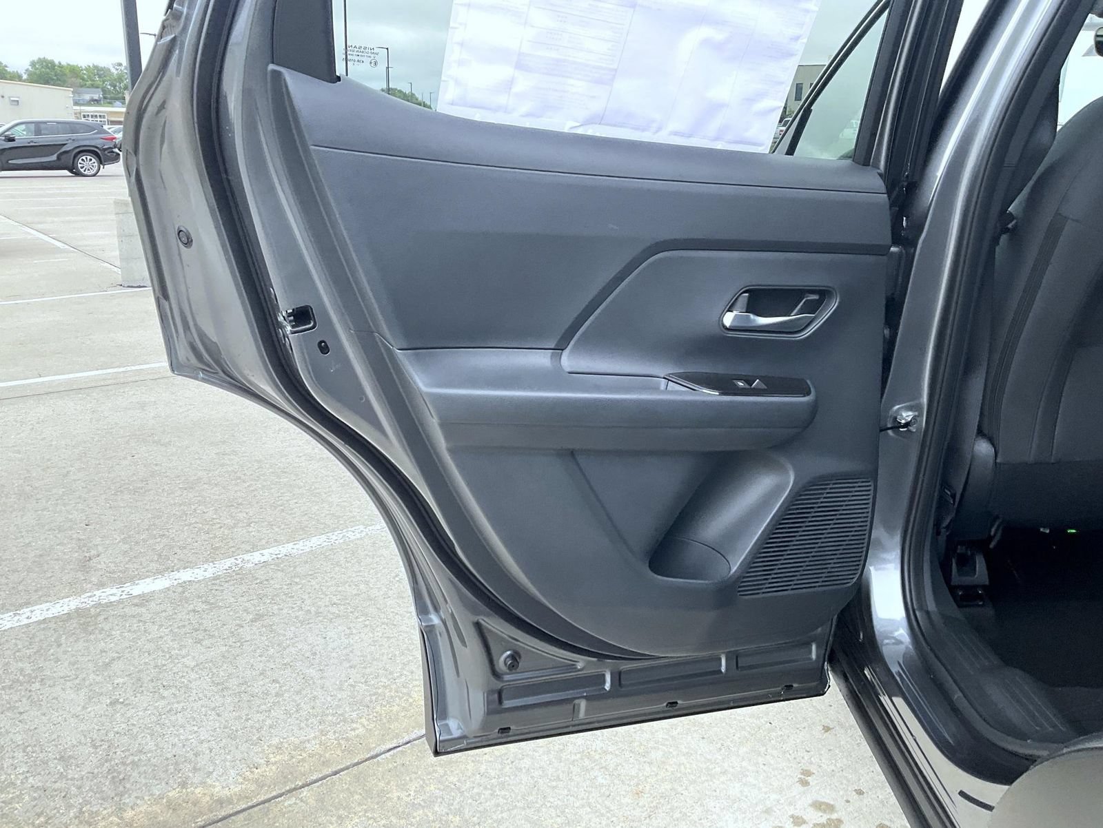 New 2026 Nissan Kicks SV w/ SV Premium Package AWD/4WD image 18