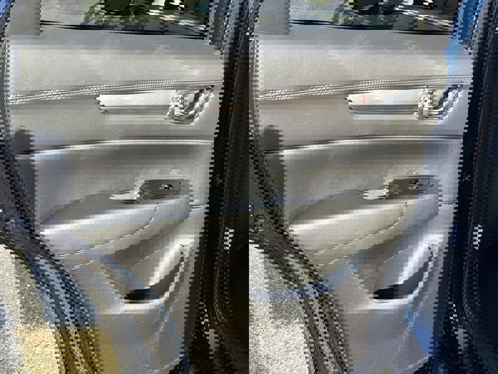 Certified 2025 MAZDA CX-5 AWD 2.5 S w/ Preferred Package image 11