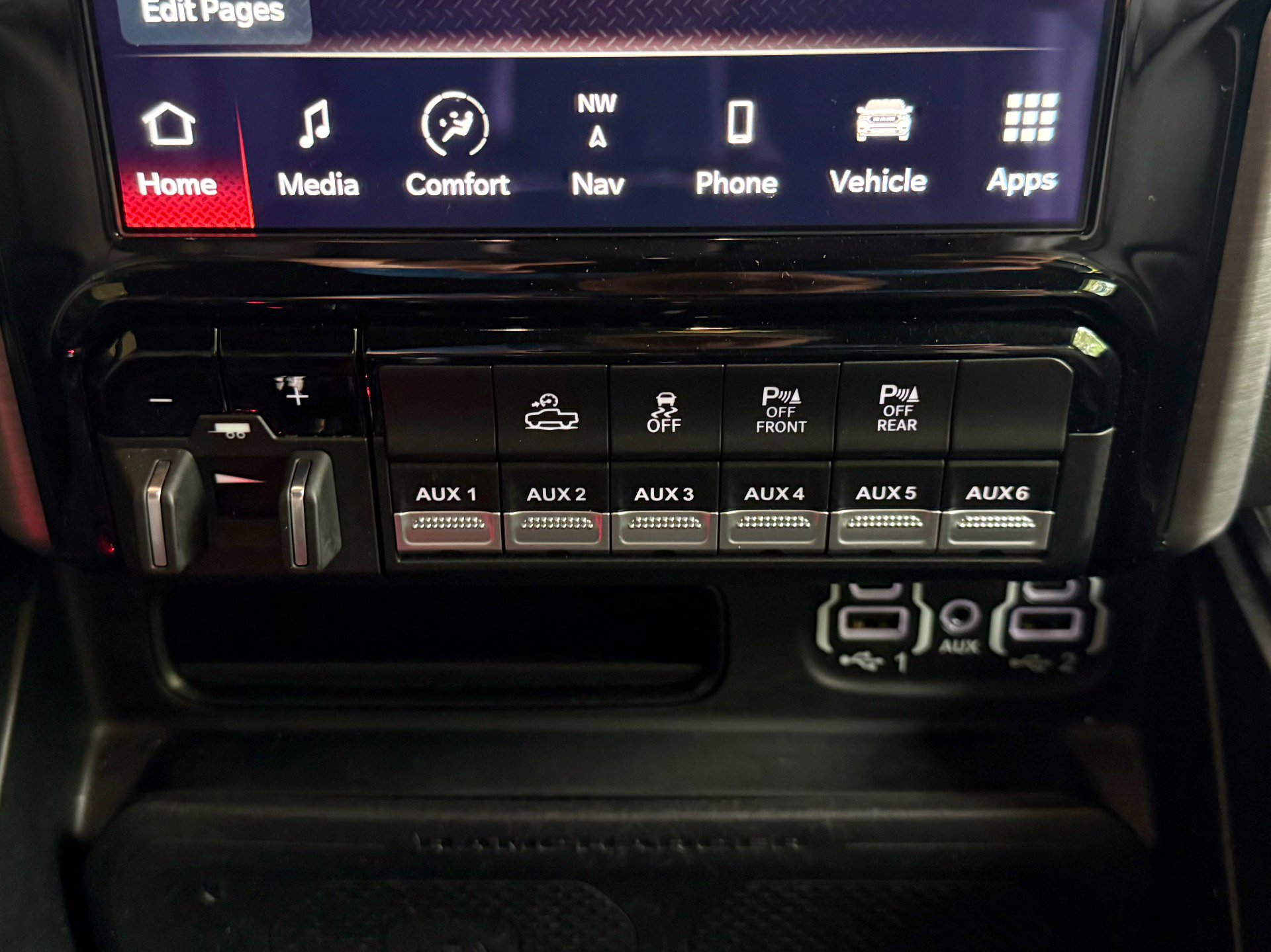 Used 2022 RAM 1500 TRX w/ TRX Level 2 Equipment Group AWD/4WD image 33