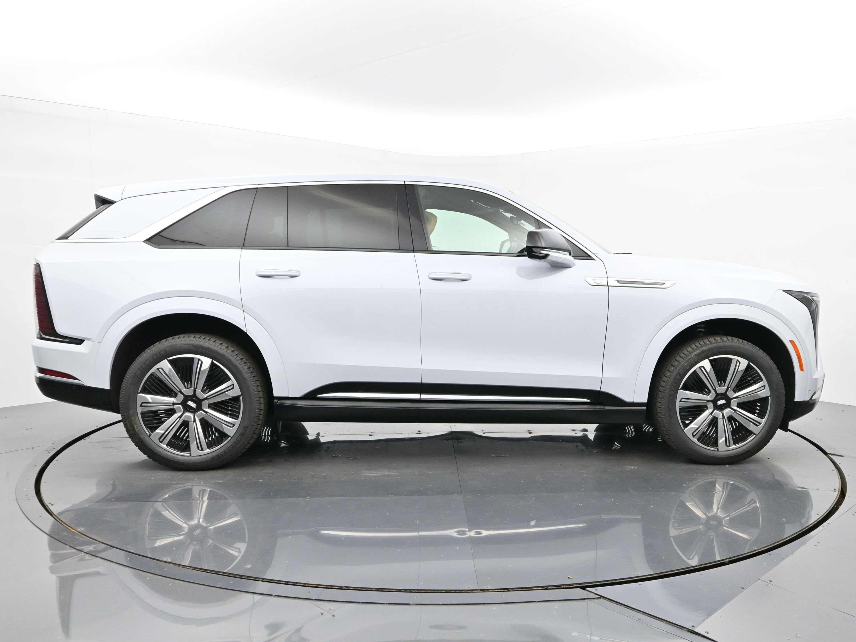 New 2026 Cadillac Escalade IQ Luxury 2 image 6
