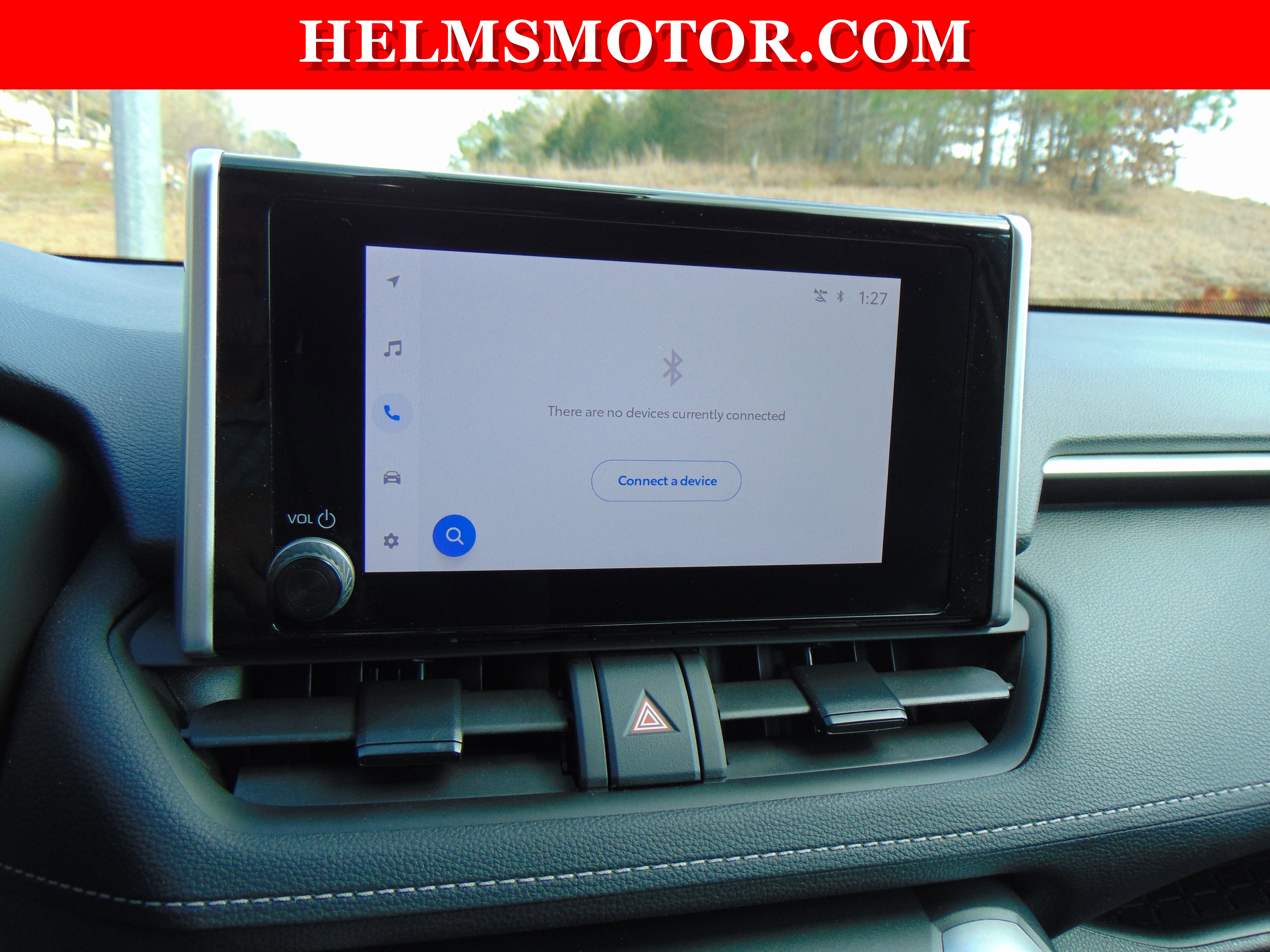 Used 2025 Toyota RAV4 XLE w/ Convenience Package image 28