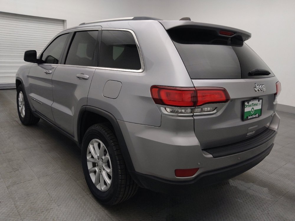 Used 2021 Jeep Grand Cherokee Laredo RWD image 5