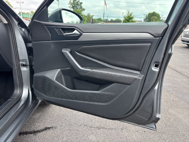 Used 2024 Volkswagen Jetta S FWD image 31
