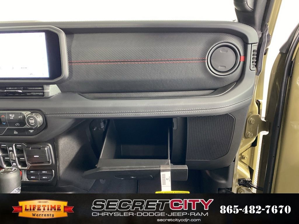 New 2026 Jeep Gladiator Rubicon w/ Steel Power Dome Hood Package image 32