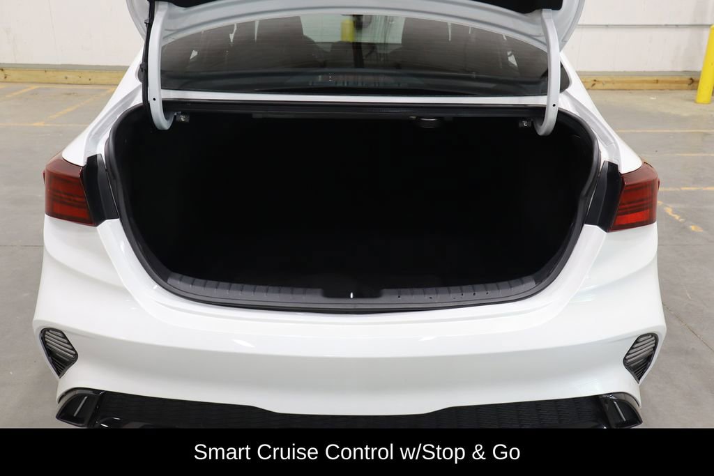 Used 2023 Kia Forte GT-Line w/ GT-Line Premium Package image 14