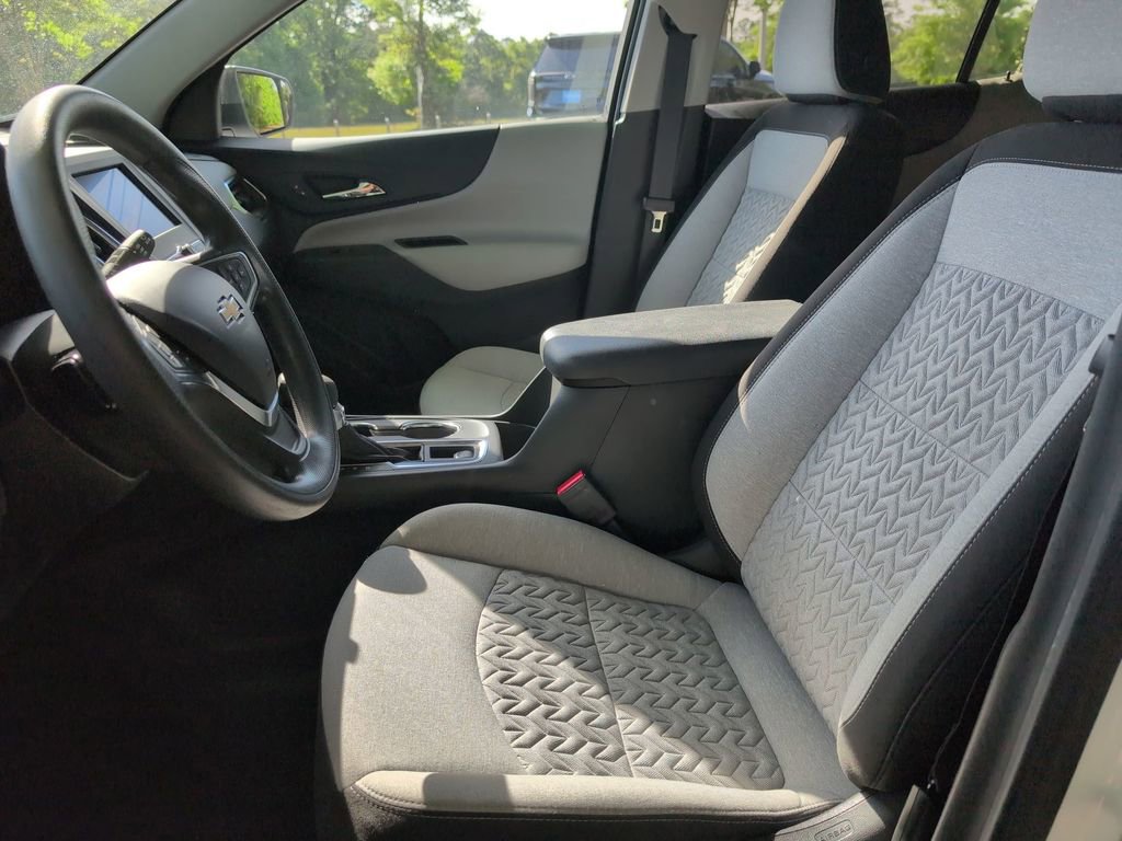 Used 2023 Chevrolet Equinox LS w/ LS Convenience Package FWD image 15