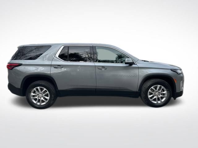 Certified 2024 Chevrolet Traverse LS w/ Safety Package image 7