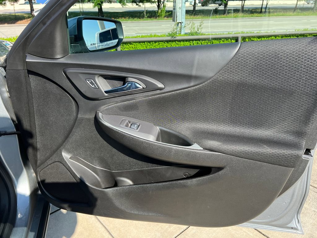 Used 2023 Chevrolet Malibu LT FWD image 6