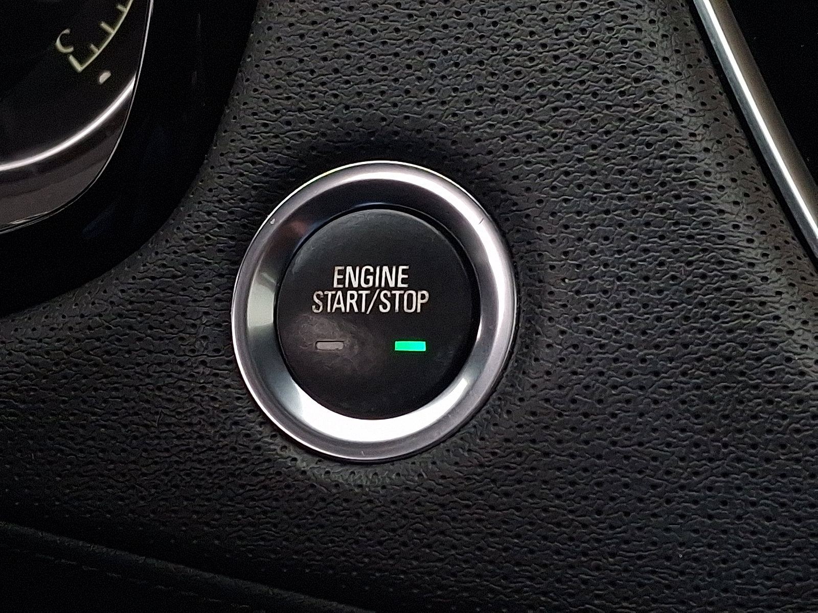 Certified 2023 Cadillac XT5 Premium Luxury w/ LPO, Floor Liner Package image 24