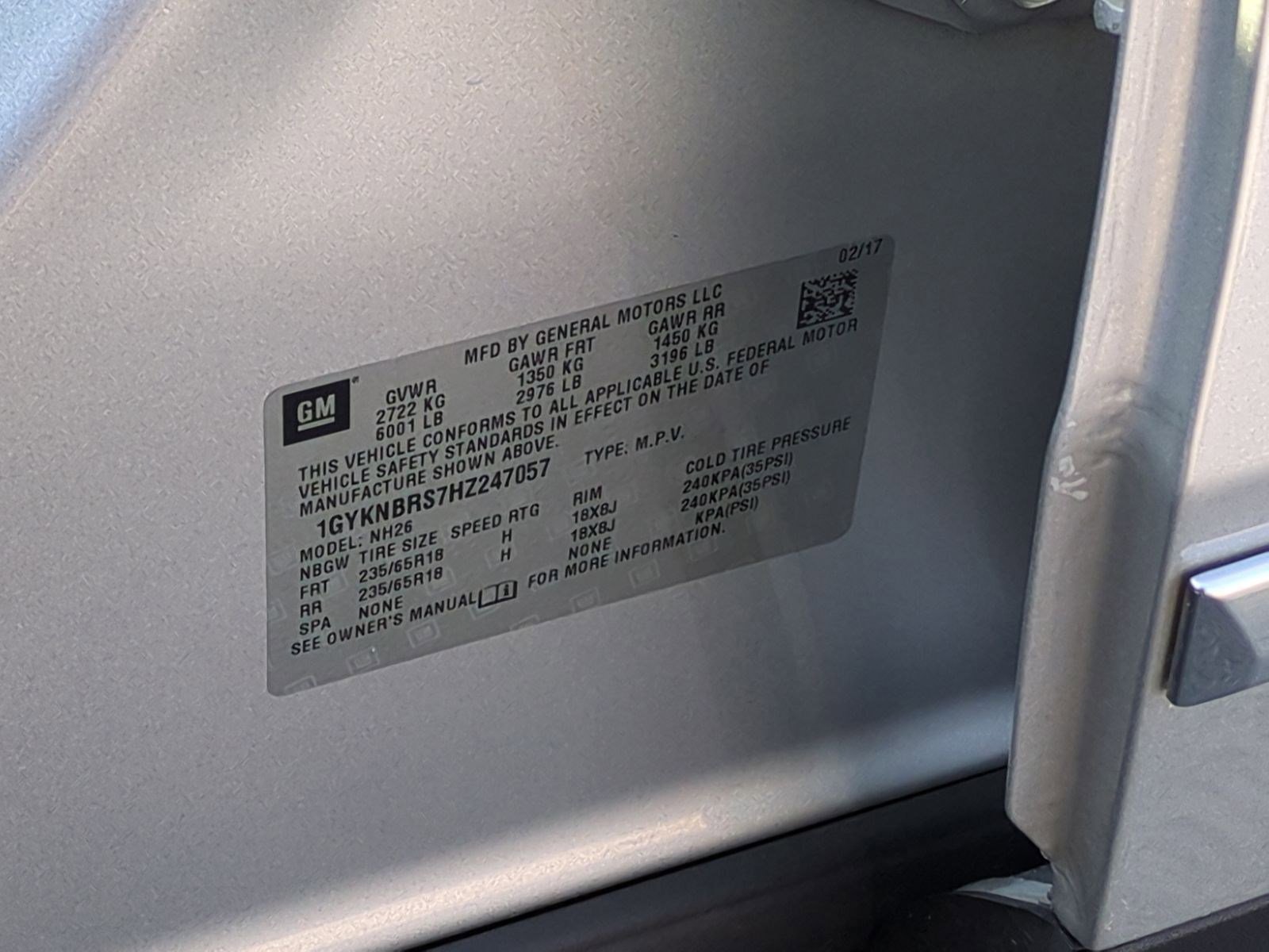 Used 2017 Cadillac XT5 Luxury w/ Driver Awareness Package FWD image 34