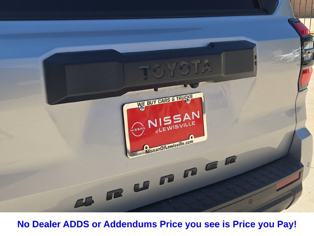 Used 2025 Toyota 4Runner TRD Off-Road AWD/4WD image 16
