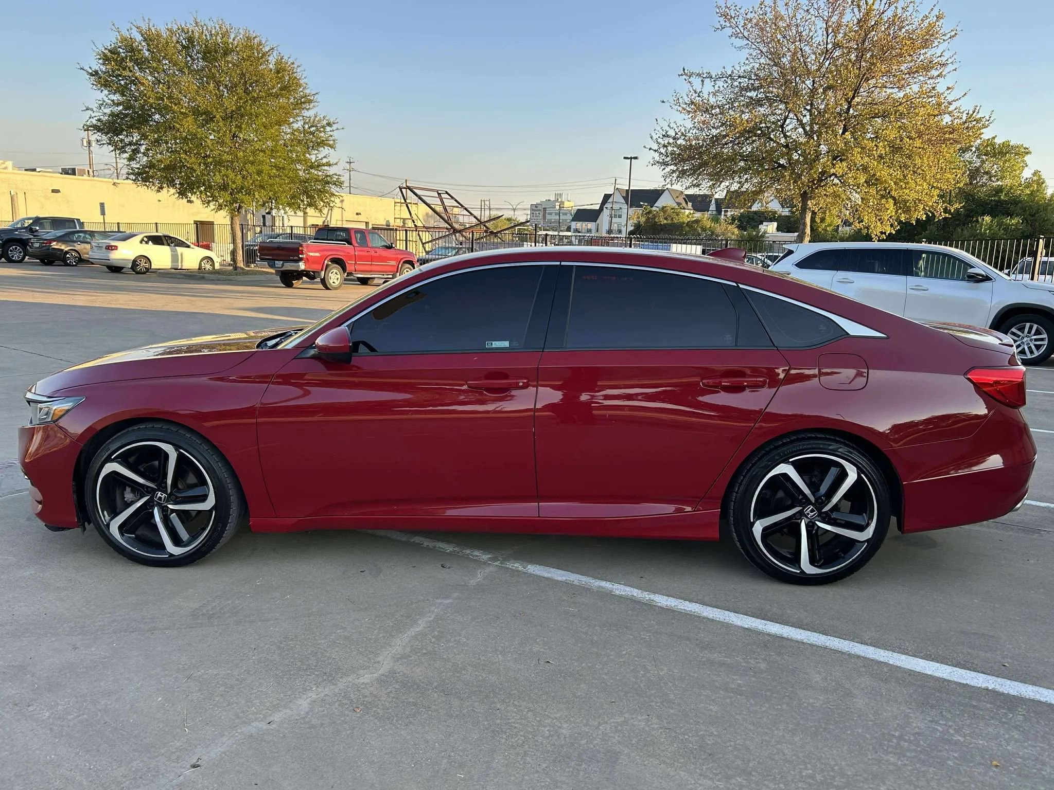 Used 2018 Honda Accord Sport image 8