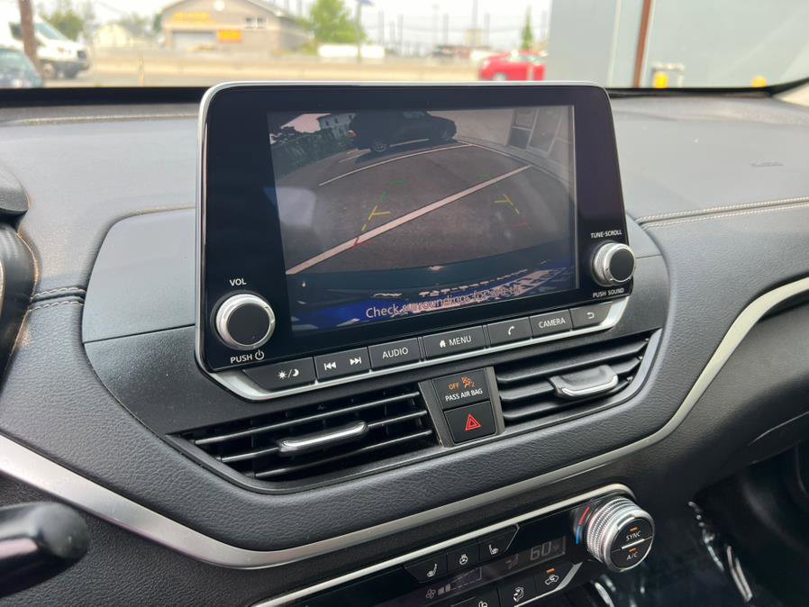 Used 2019 Nissan Altima 2.5 SV FWD image 13