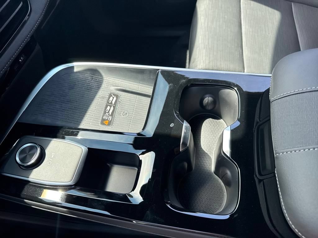 New 2026 Buick Enclave Sport Touring w/ Power Package FWD image 18