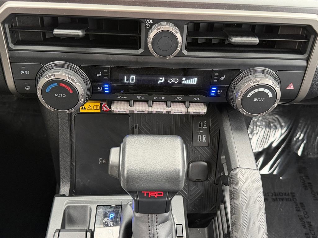 Certified 2025 Toyota 4Runner TRD Off-Road Premium w/ Tow Technology Package AWD/4WD image 27