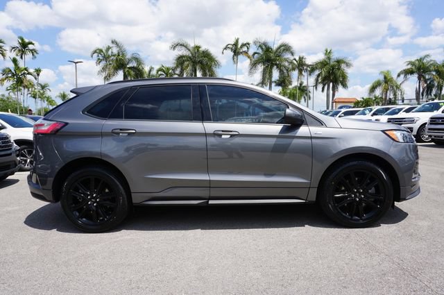 Certified 2024 Ford Edge ST-Line AWD/4WD image 16