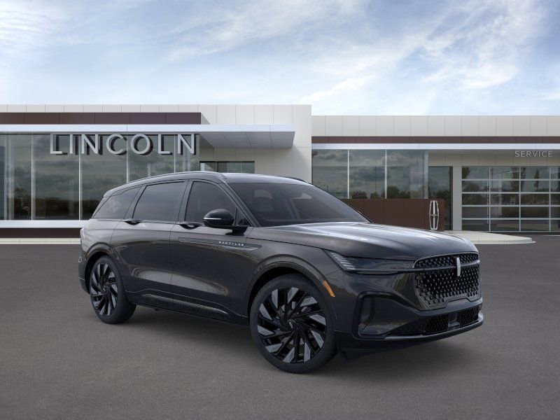 New 2026 Lincoln Nautilus Reserve w/ Jet Appearance Package AWD/4WD image 7