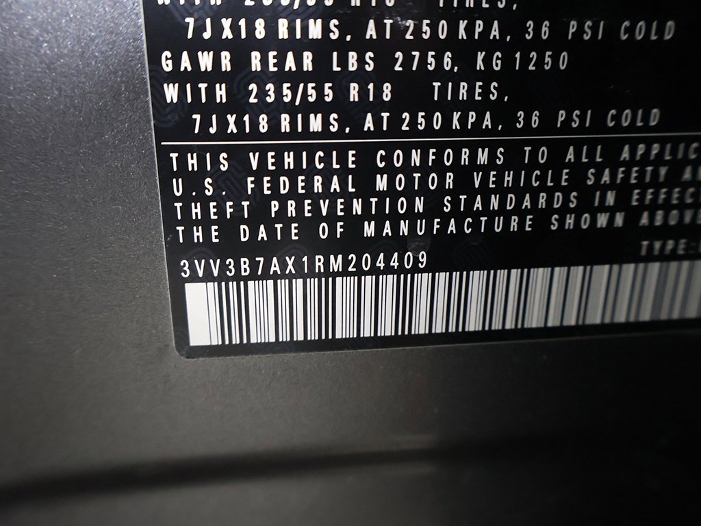 Used 2024 Volkswagen Tiguan SE image 48