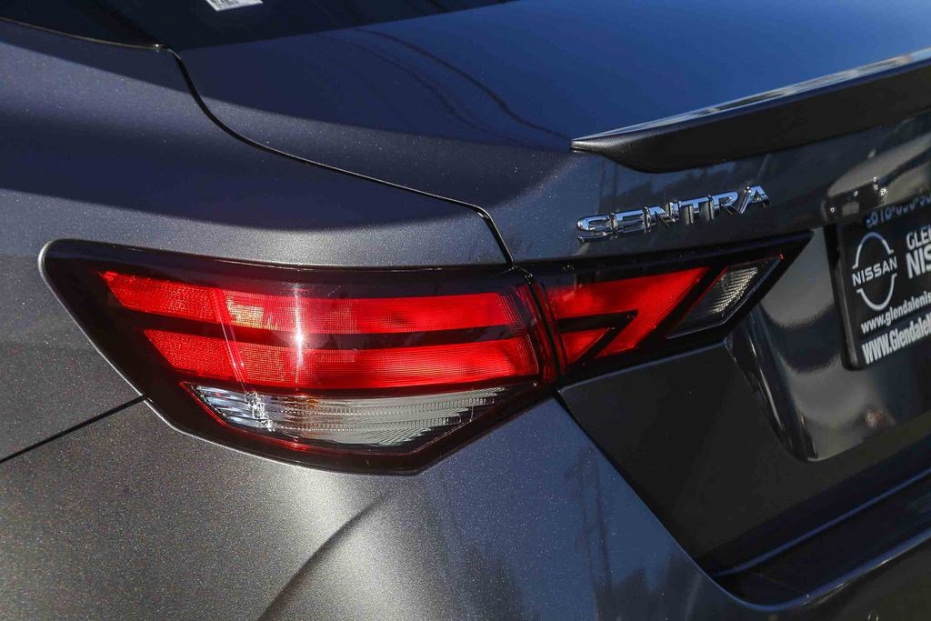 Used 2023 Nissan Sentra SR image 9