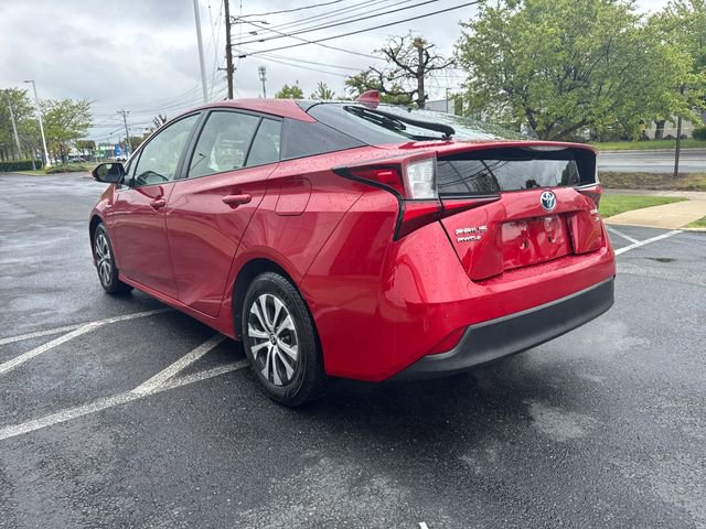 Used 2020 Toyota Prius XLE w/ Advanced Technology Package AWD/4WD image 5