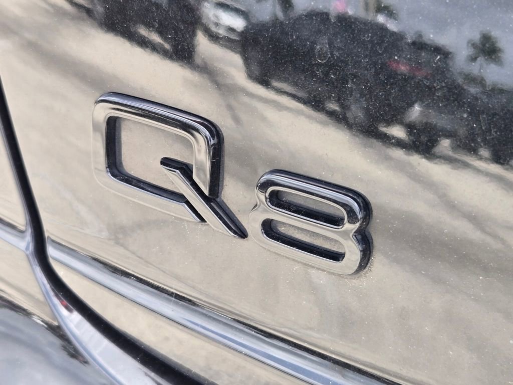 Used 2023 Audi Q8 Premium w/ Convenience Package image 12