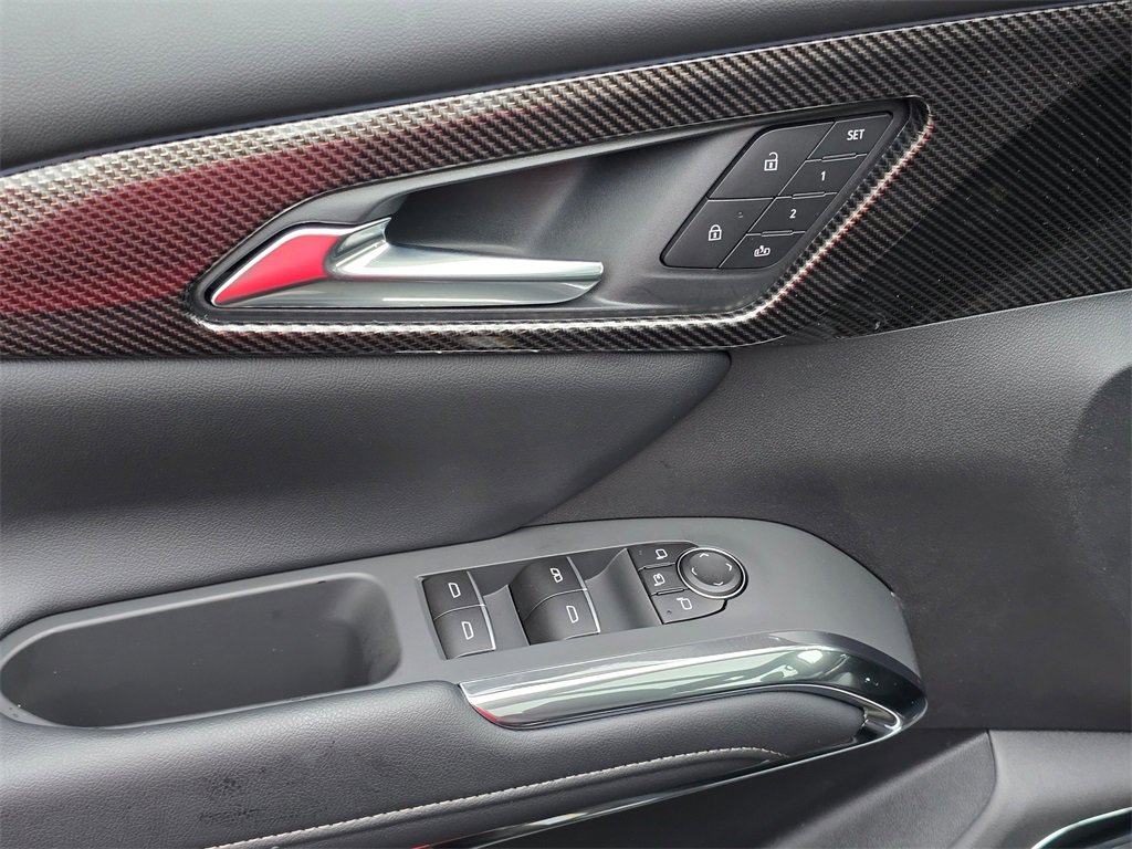 New 2026 Chevrolet Traverse High Country w/ LPO, Floor Liner Package image 25