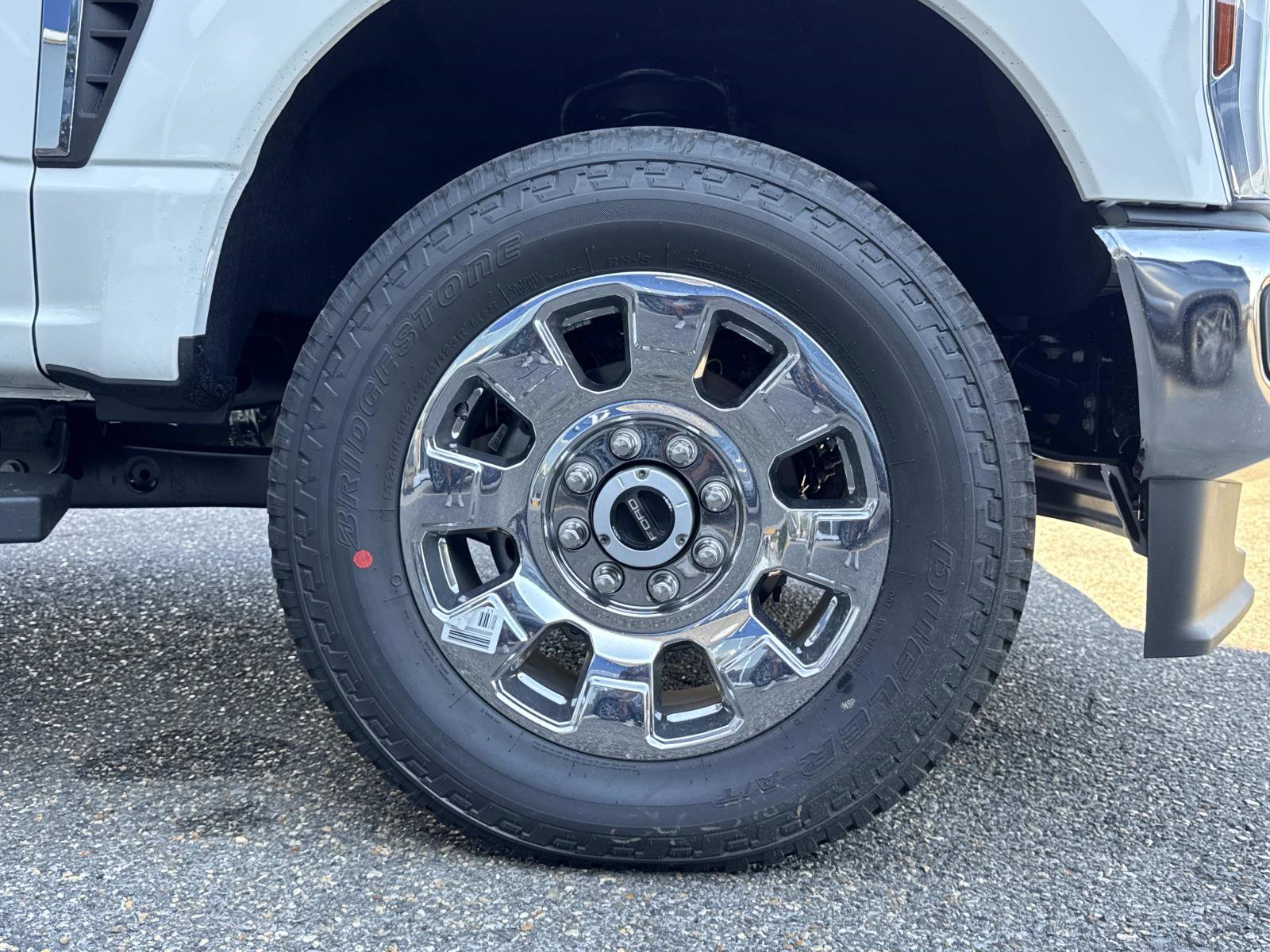 New 2026 Ford F250 Lariat w/ Chrome Package image 3